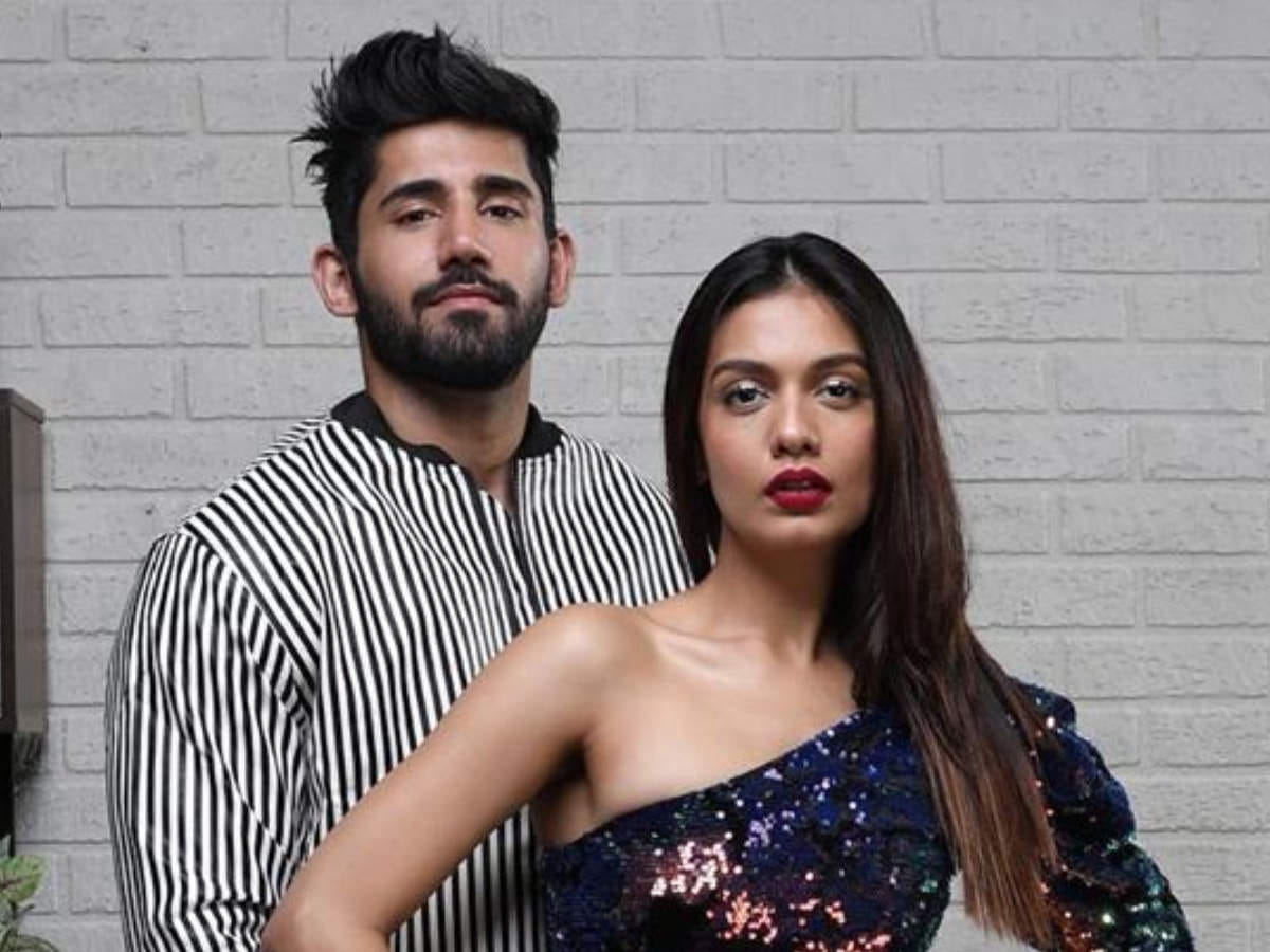bigg boss ott winner divya agarwal boyfriend varun sood called her arrogant in the show she said they are competitors