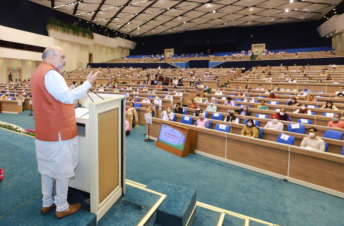 Hindi Diwas: Home Minister Amit Shah said - If you deprive the child of the knowledge of mother tongue, then he will be cut off from his roots