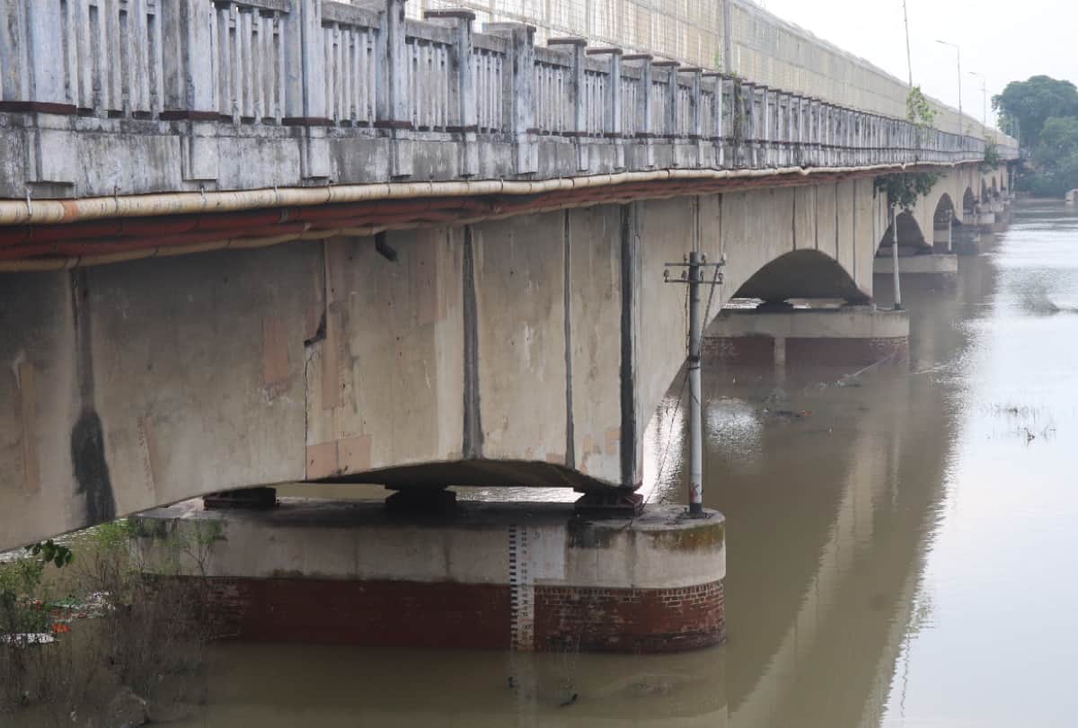 Rapti and Gorra rivers may come below danger mark in Gorakhpur today