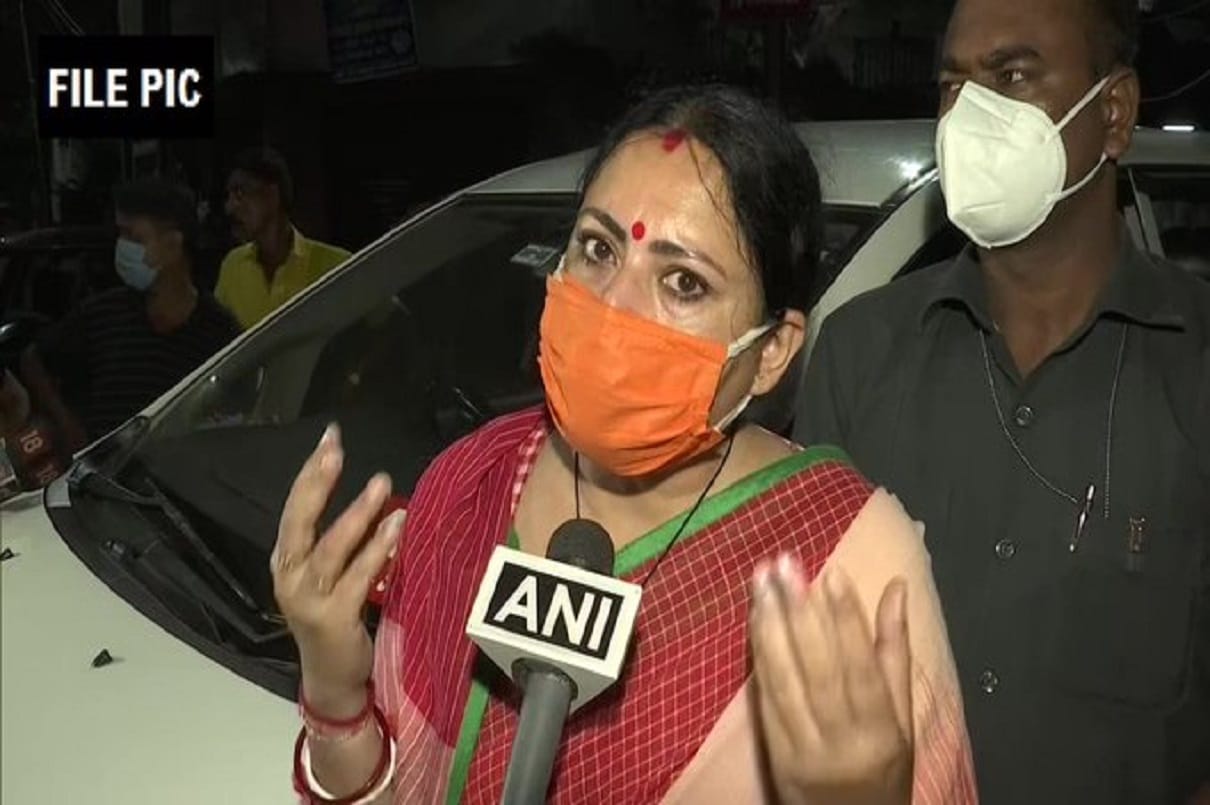 Bengal BJP Mahila Morcha president Agnimitra Paul Twitter accoun hacked files complaint