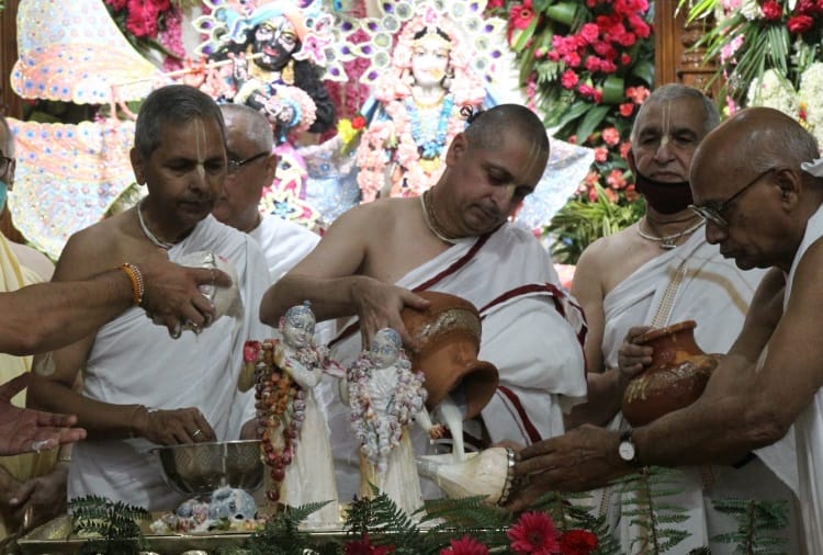 Radha Ashtami Celebrated in Temples of Chandigarh