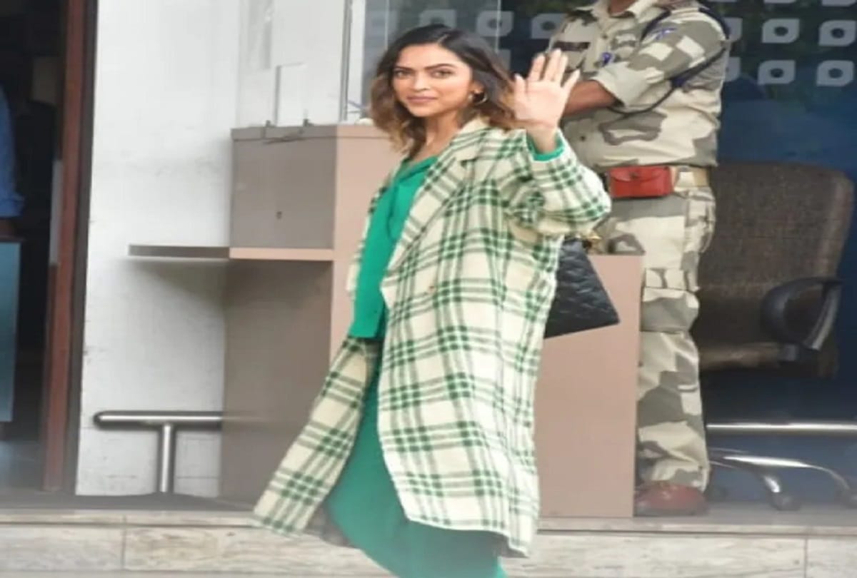 PHOTOS  Deepika Padukone's latest all green chic airport look