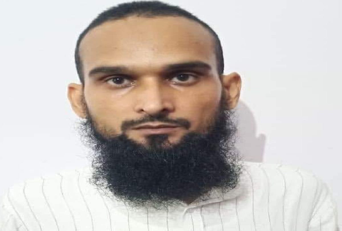 50000 rewardee Criminal Abrar accused in Dr AK Bansal murder case Arrested by STF