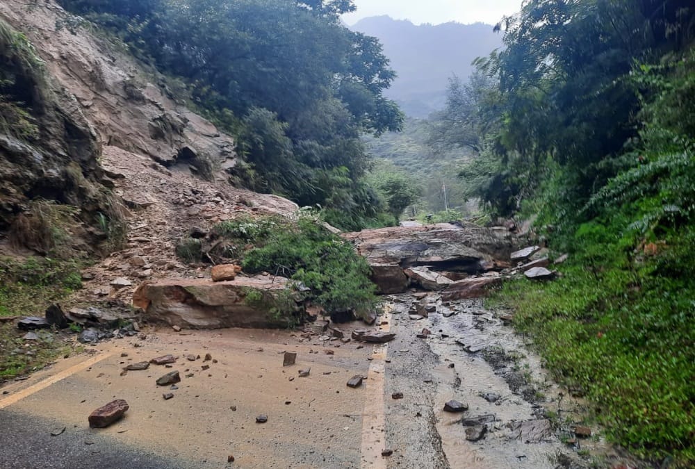 Heavy rain in pithoragarh: jauljibi-munsiyari Road open after 16 hours
