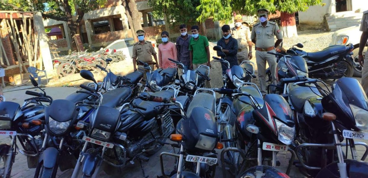 Inter-district four vehicle thieves caught