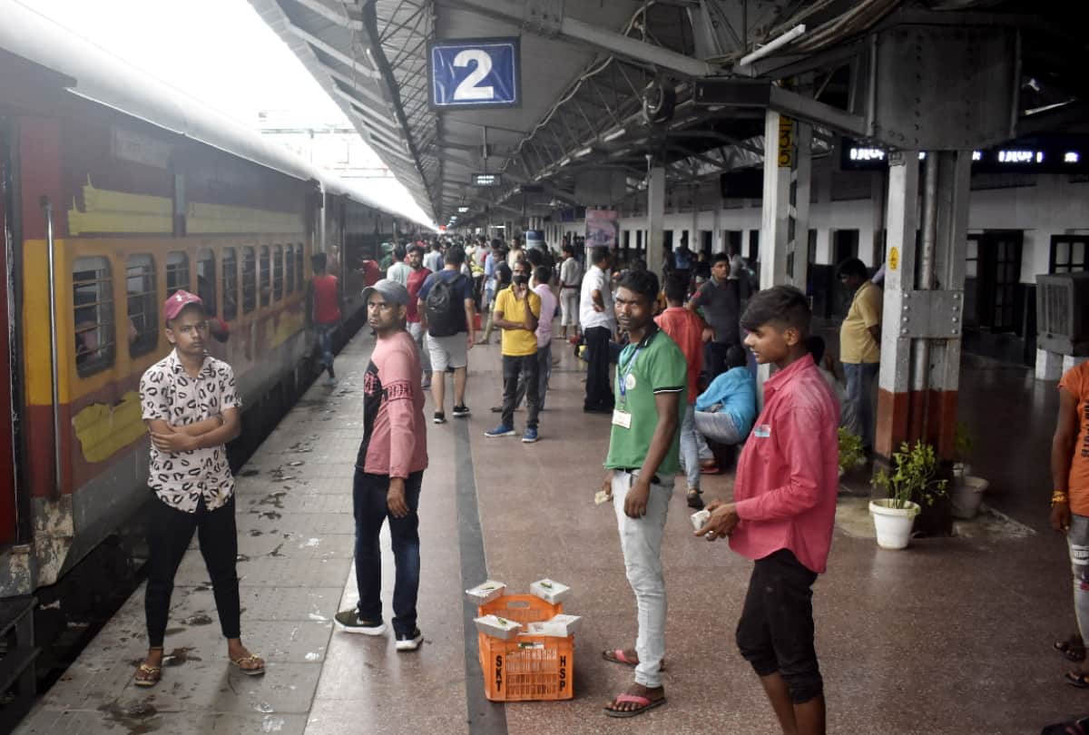 people careless about corona in gorakhpur