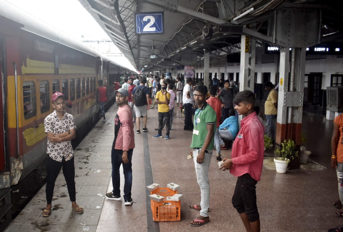 people careless about corona in gorakhpur