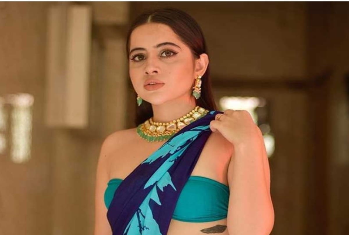 Social media: Urfi Javed was seen in a top made of socks and half cut T-shirt got trolls on internet