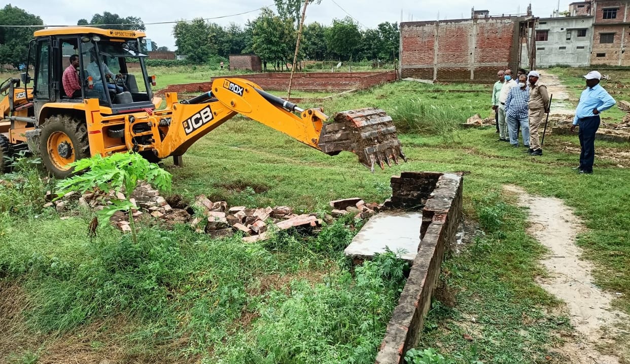 Illegal plating done by builders got demolished