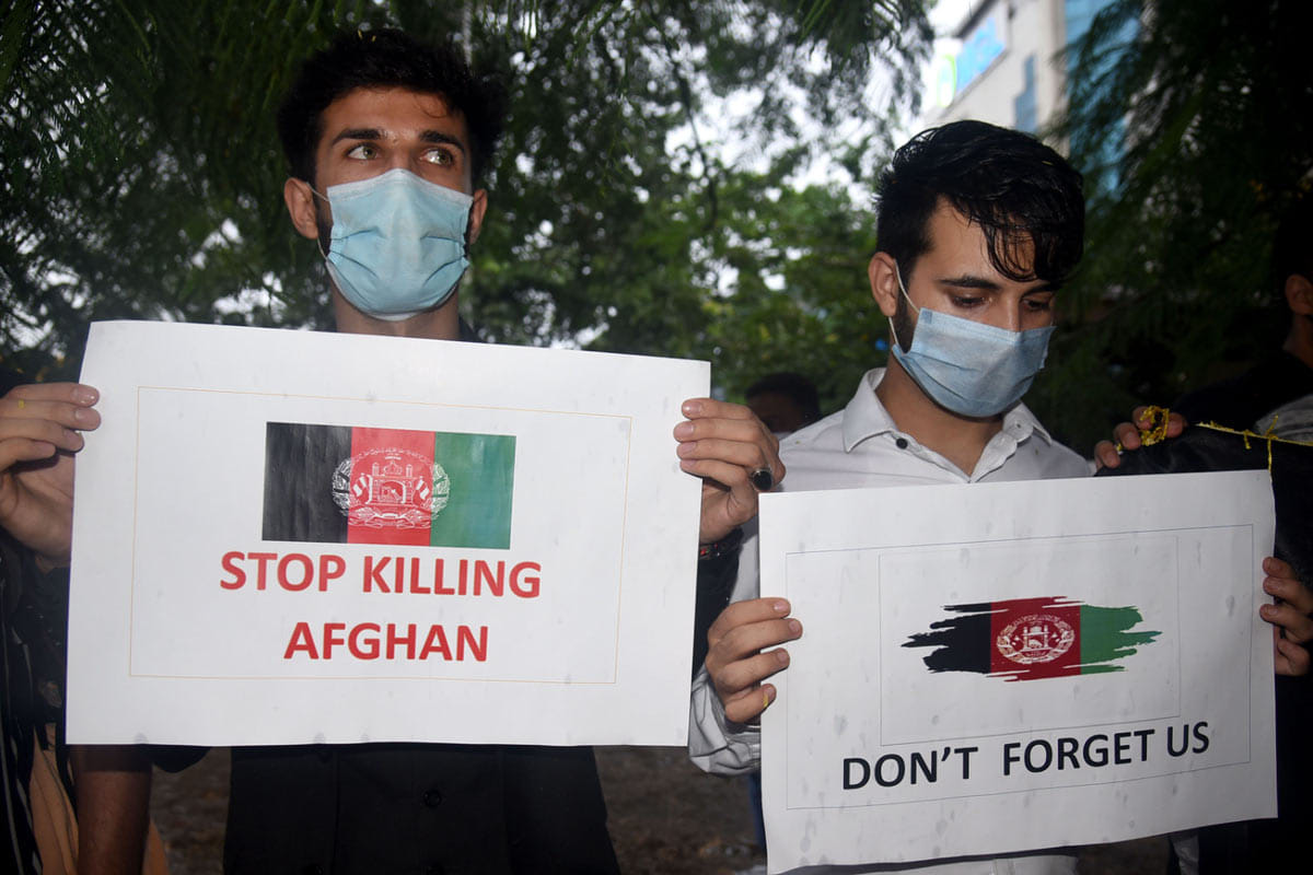 Afghanistan students studying in india going through financial crisis because their parents are unable to send them money
