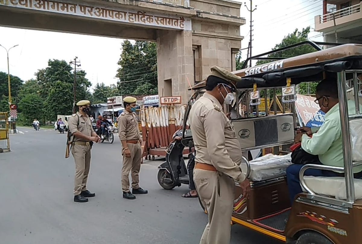 High alert in Ayodhya after terrorists arrest in Delhi and Uttar Pradesh.