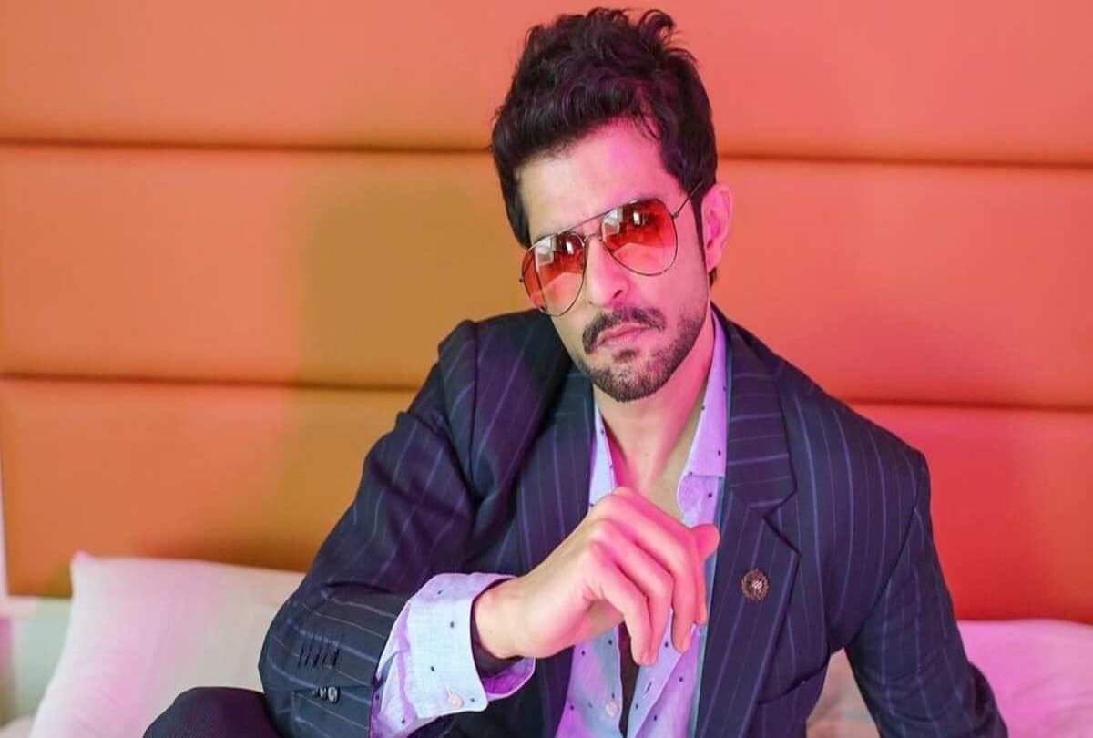 'Bigg Boss 15': Raqesh Bapat pens an emotional note for fans, says trying to stand on my feet