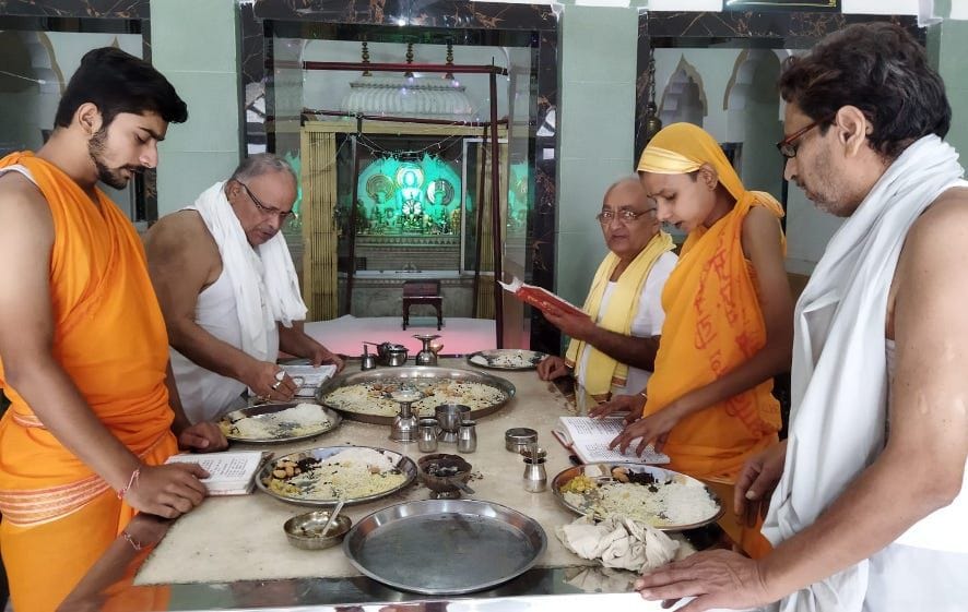 Jain devotees celebrated the festival of perfect restraint