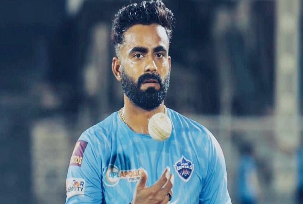 Delhi Capitals include net bowler Khejroliya in main squad after spinner Siddharth sustains injury
