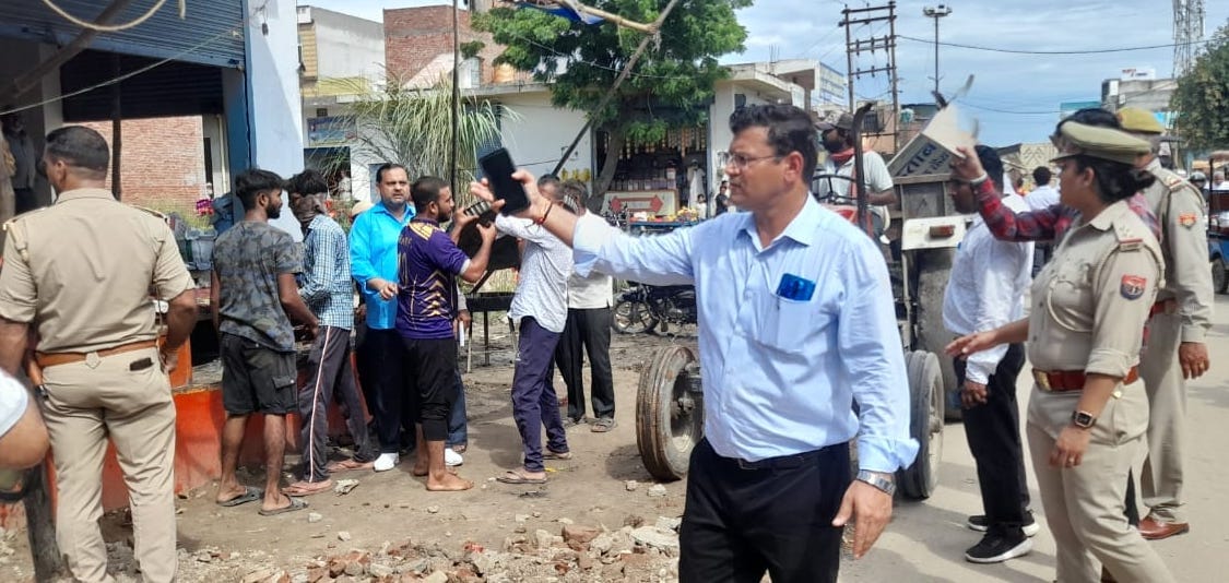Encroachment removed from many places in Kandhla