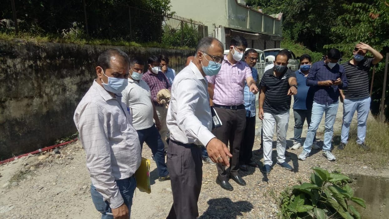 DC took stock of development works in Chintpurni temple area, Said- 7 LED screens will be installed in the temple area through PWD electrical. On the way from gate number one to the temple, marble will be of good quality