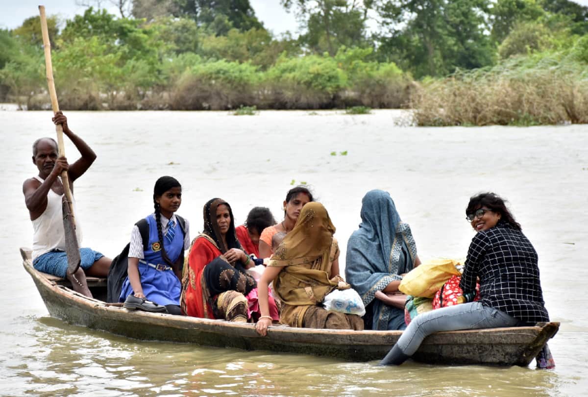 Rapti and Gorra rivers may come below danger mark in Gorakhpur today