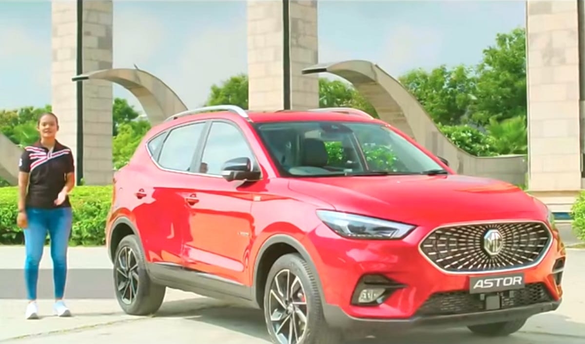 MG Astor Savvy Trim Launched in India Cheapest car With level-2 ADAS mg astor suv price features specifications details