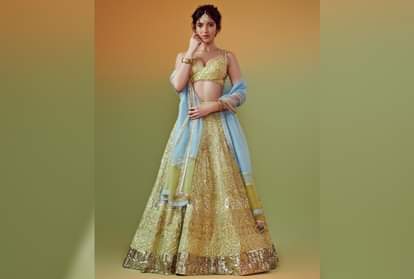 Karwa Chauth 2021 Styling tips To Set Maang Tikka Designs According to Face Shapes