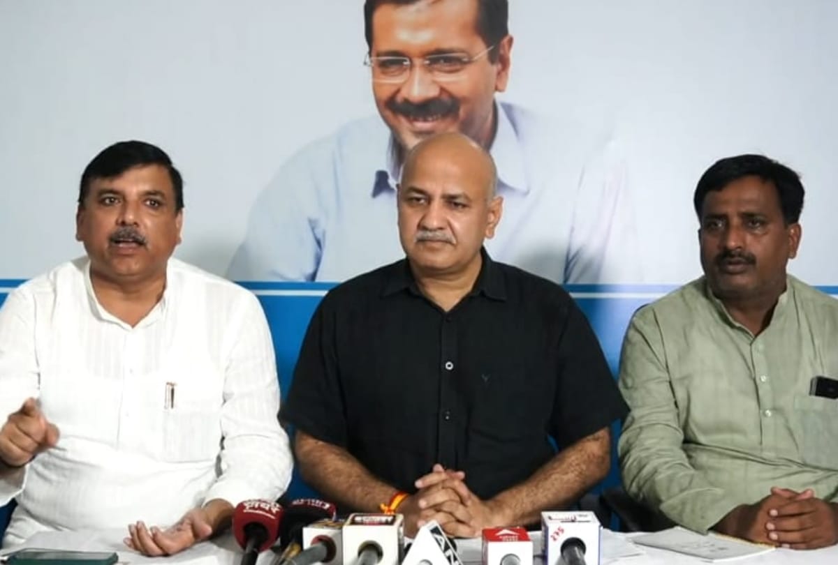 UP Election 2022: Aam Aadmi Party Big Declaration 300 Unit Free Electricity in Uttar Pradesh