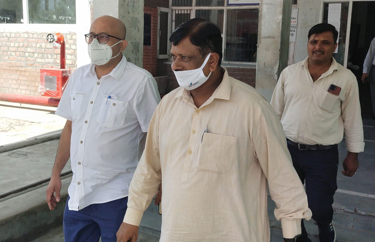 PMO in action as soon as joining: raging on poor cleanliness system, notice issued to contractor