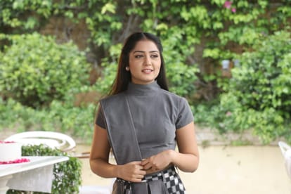 TV: Anjali Tatrari unveils new serial, searches for 'Rajkumar' afte 'Dad Ki Dulhan'