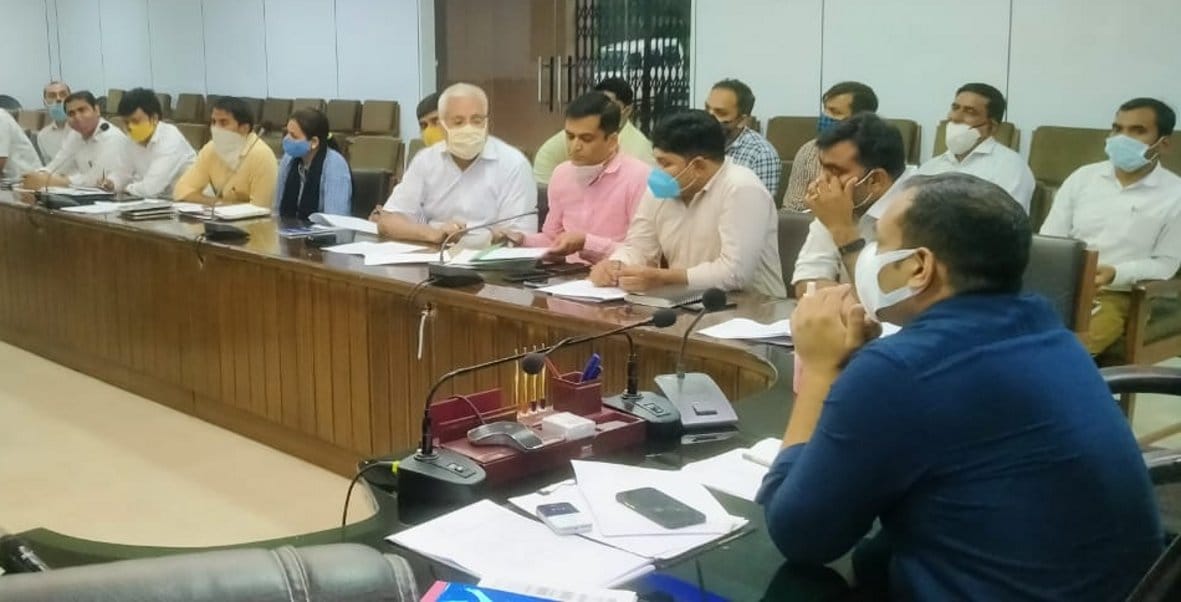 Those who waste water will be identified: DM