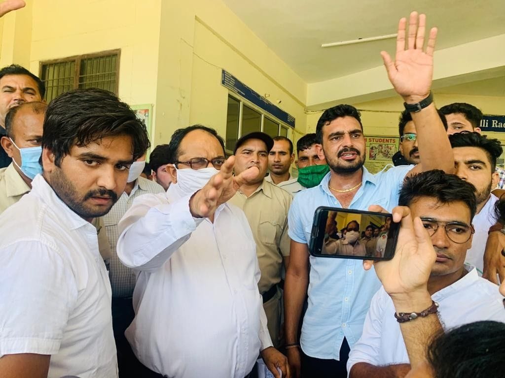 inso protest  for their demand in CBLU
