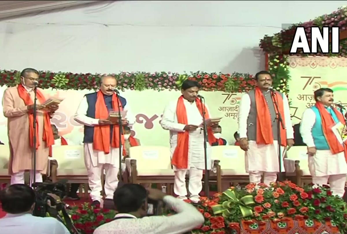 Gujarat Cabinet Expansion Live: New CM Bhupendra Patel Cabinet Ministers Swearing in News Updates in Hindi