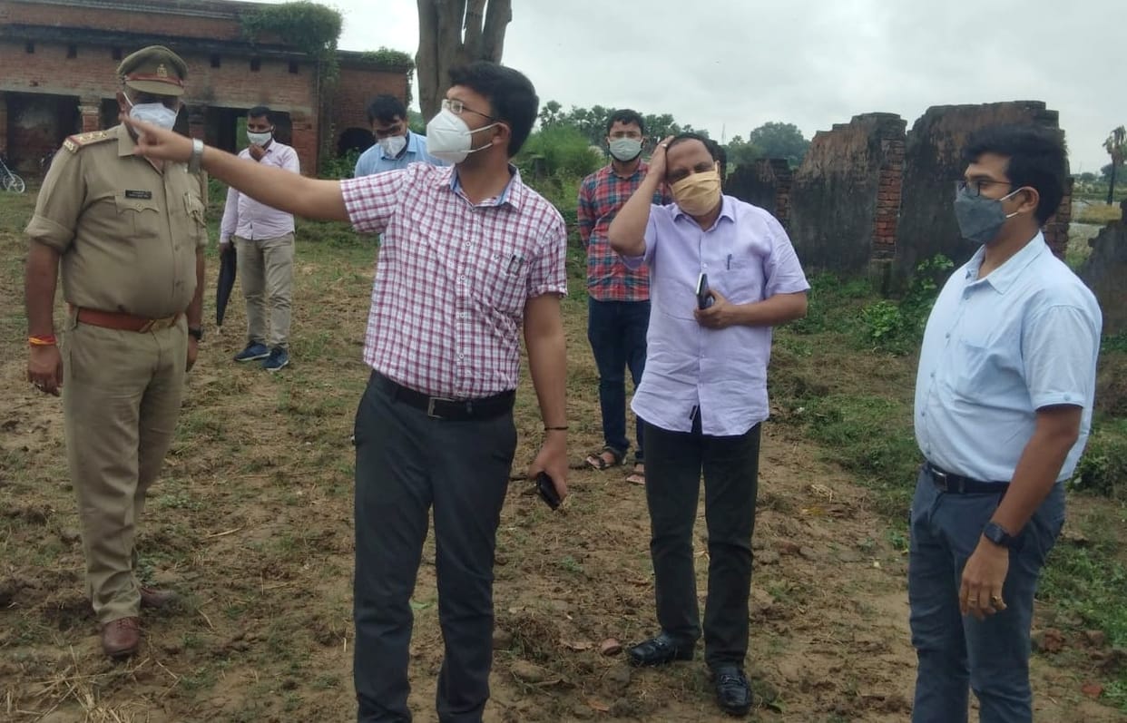 DM and SP inspected, necessary guidelines were given to the concerned