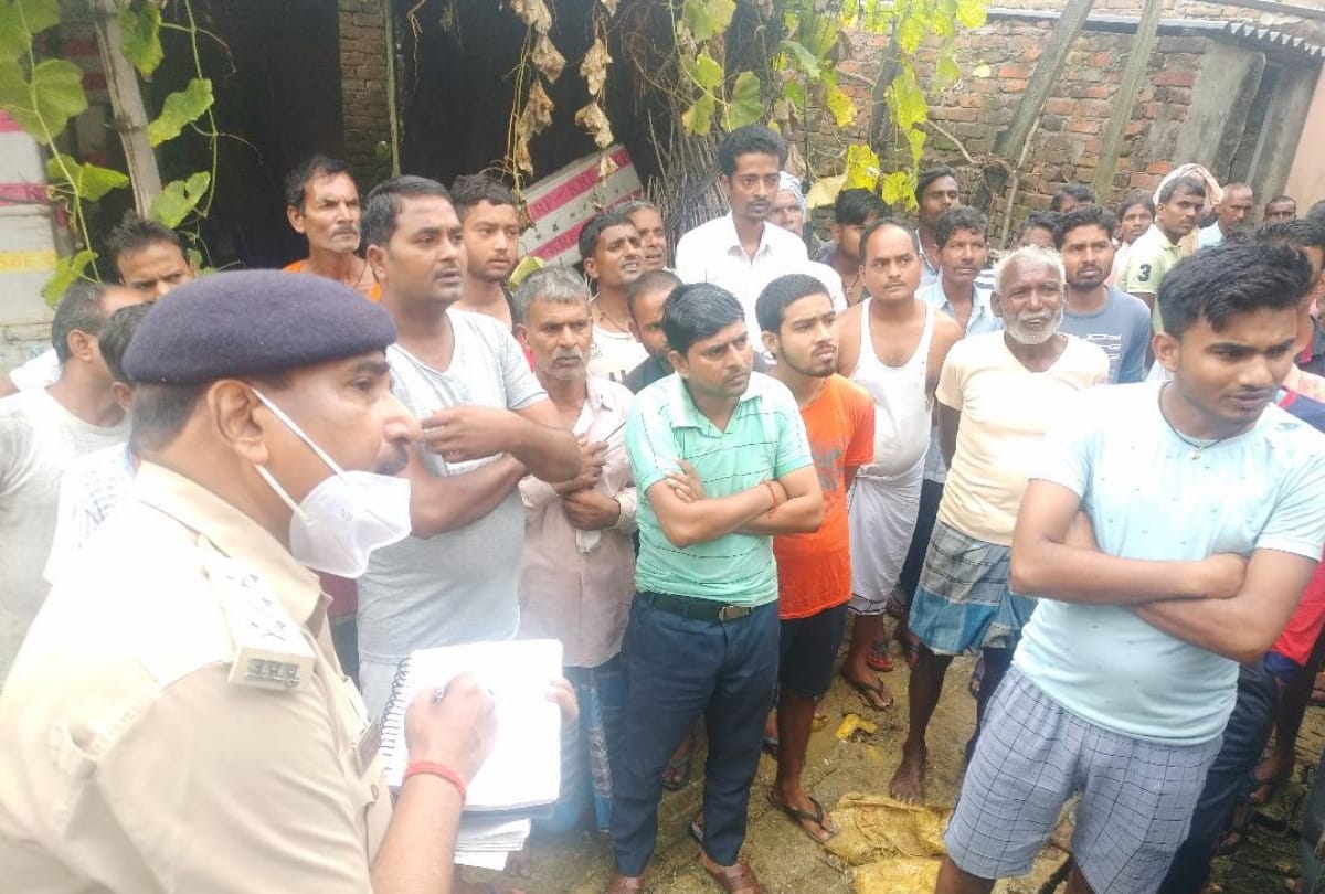 woman murdered in garbage dispute at Maharajganj UP