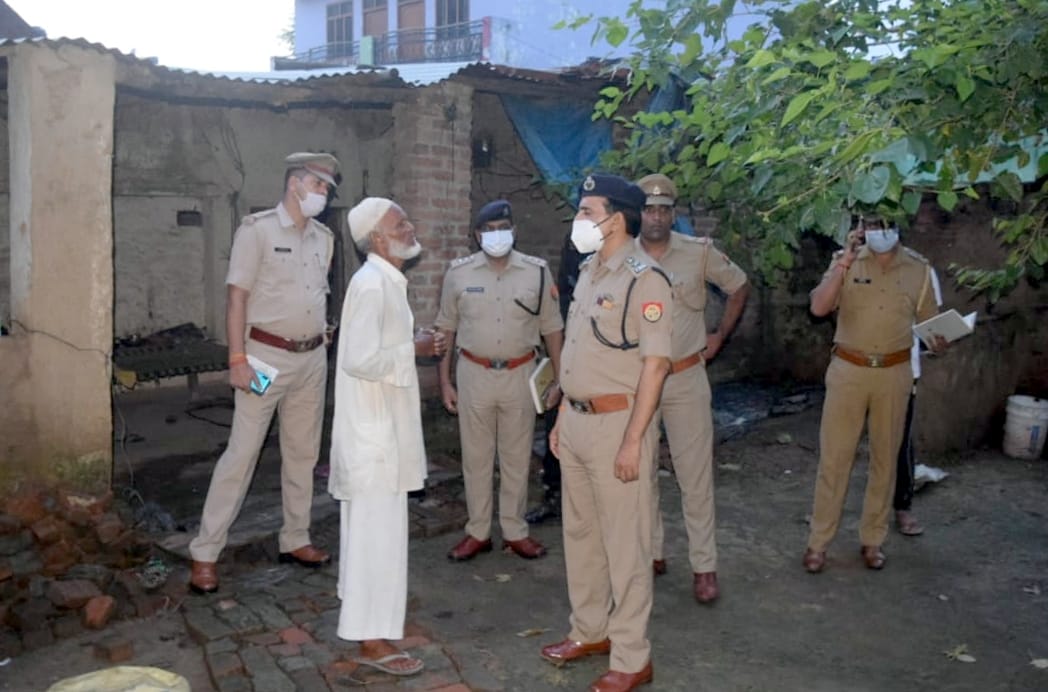 Elderly woman murdered by slitting her throat