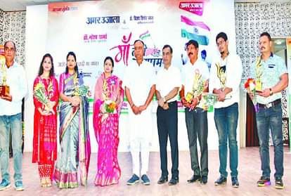 Maa Tujhe Pranam Winners Honored By Mayor Naveen Jain