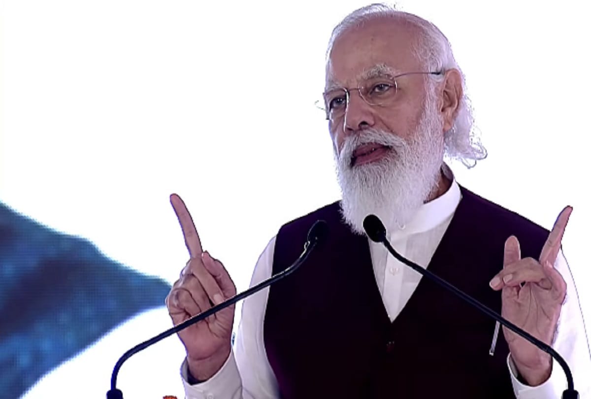 PM Modi inaugurates new defence ministry office complexes in Delhi today