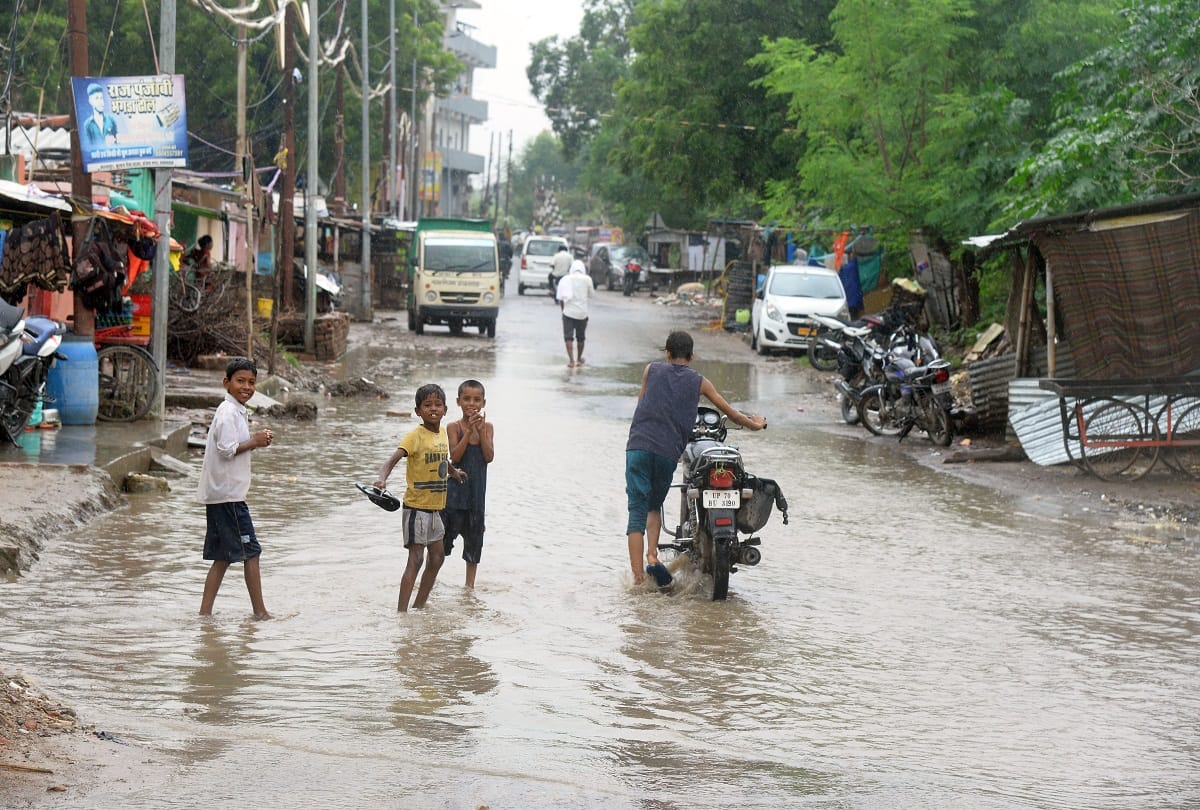 Rain disrupts normal life in Prayagraj, three killed as houses collapse