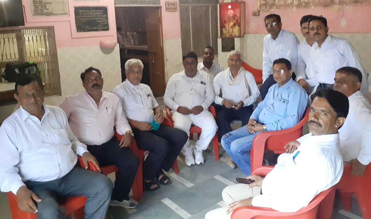 Hathras: Timely elections, emphasis on unopposed election