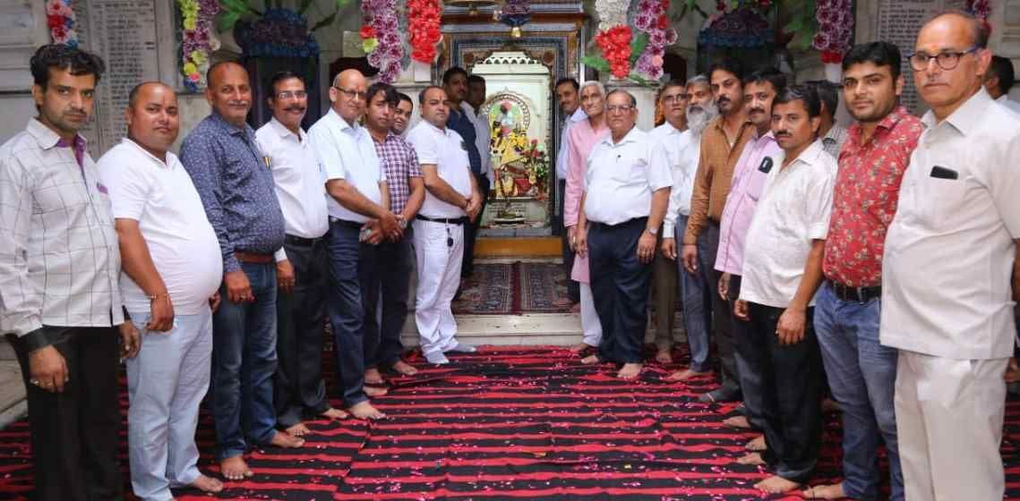 Oath administered to the new executive of Thathera society