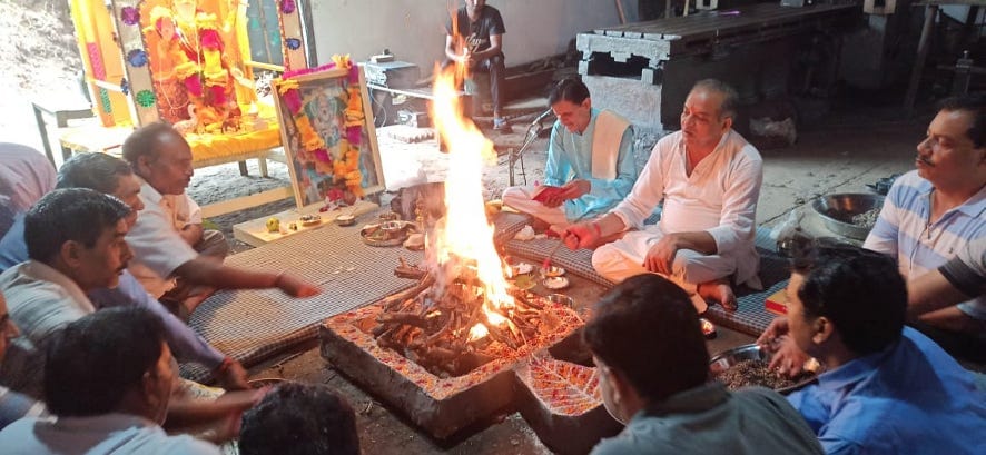 Devotees performed Yagya on Vishwakarma Jayanti