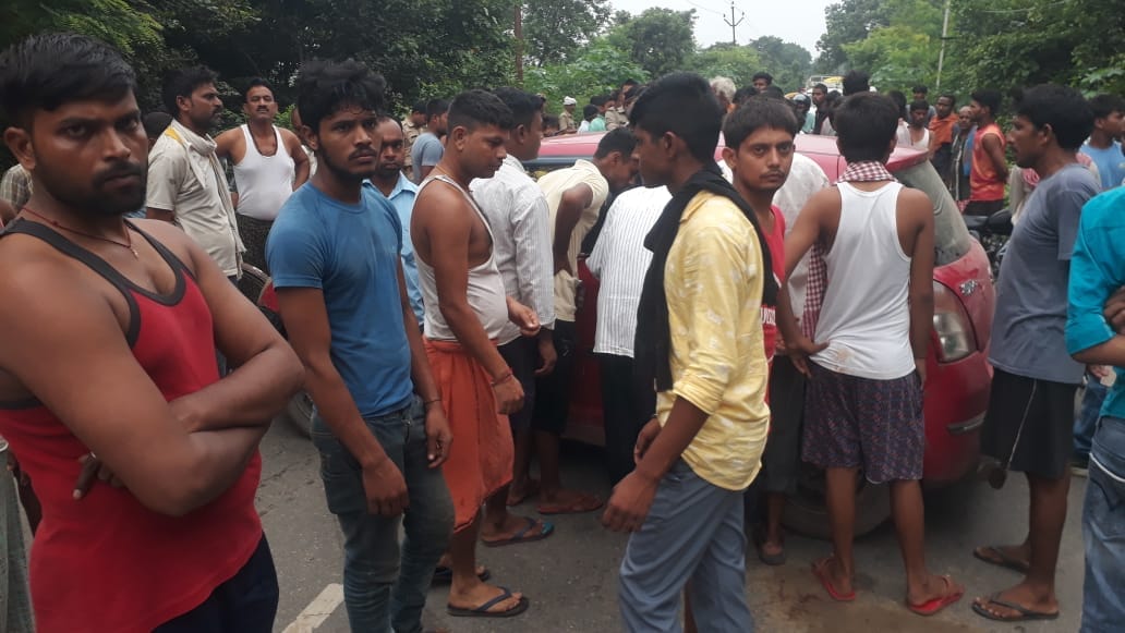 old man dies after hit by over speed bullet during morning walk in ballia angry villagers road jam