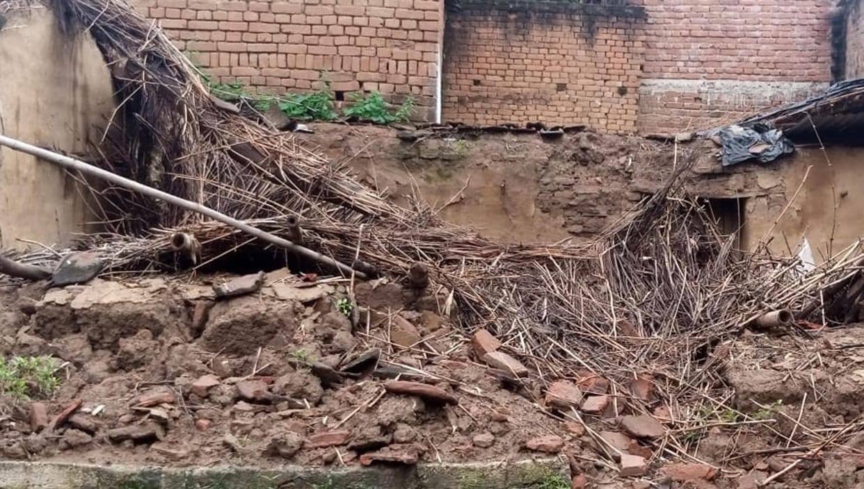 Six houses collapsed in rain, families left homeless