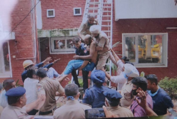Worker Rescued after Roof Collapses In Chandigarh Sector 4