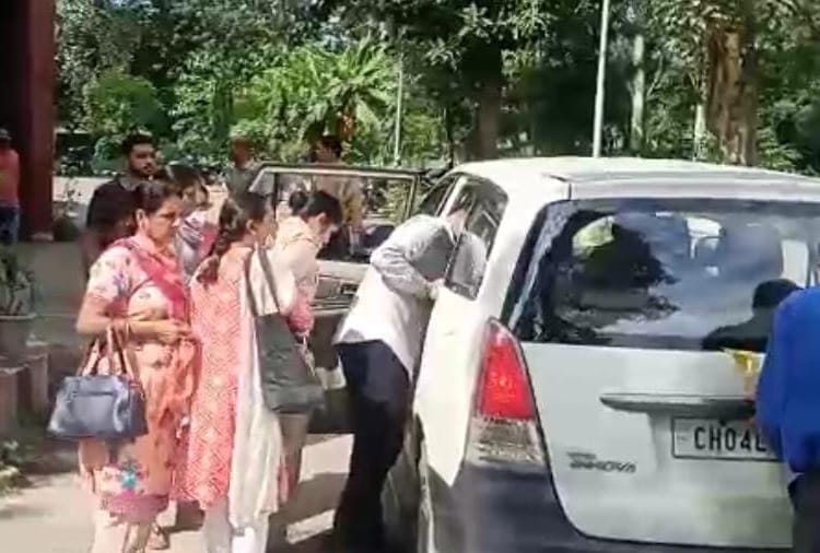 Chandigarh Sub-Inspector Arrested By CBI for Taking Bribe 