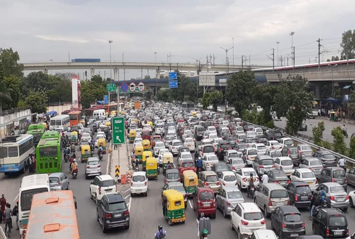Delhi Transport Department de-registers more than 53 lakh vehicles since 2018 News in Hindi