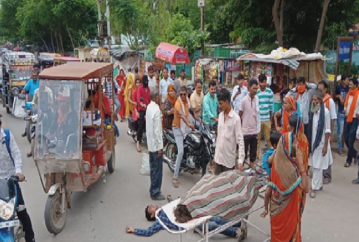 Pregnant Woman Death Family Road Jam And Protests