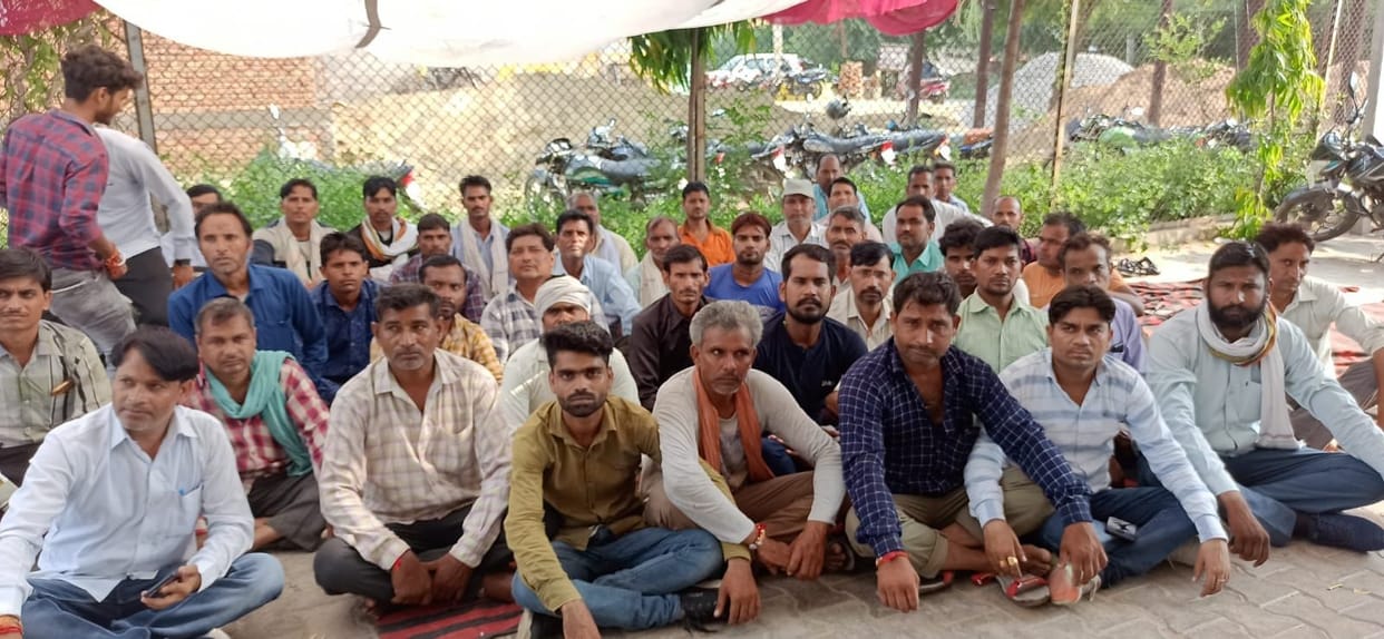Hathras: Contract electrical workers boycotted the work