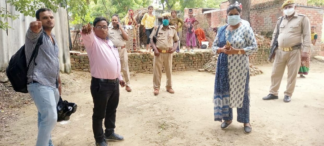 Hathras: Captured from the land of pottery art in village Dhanauti