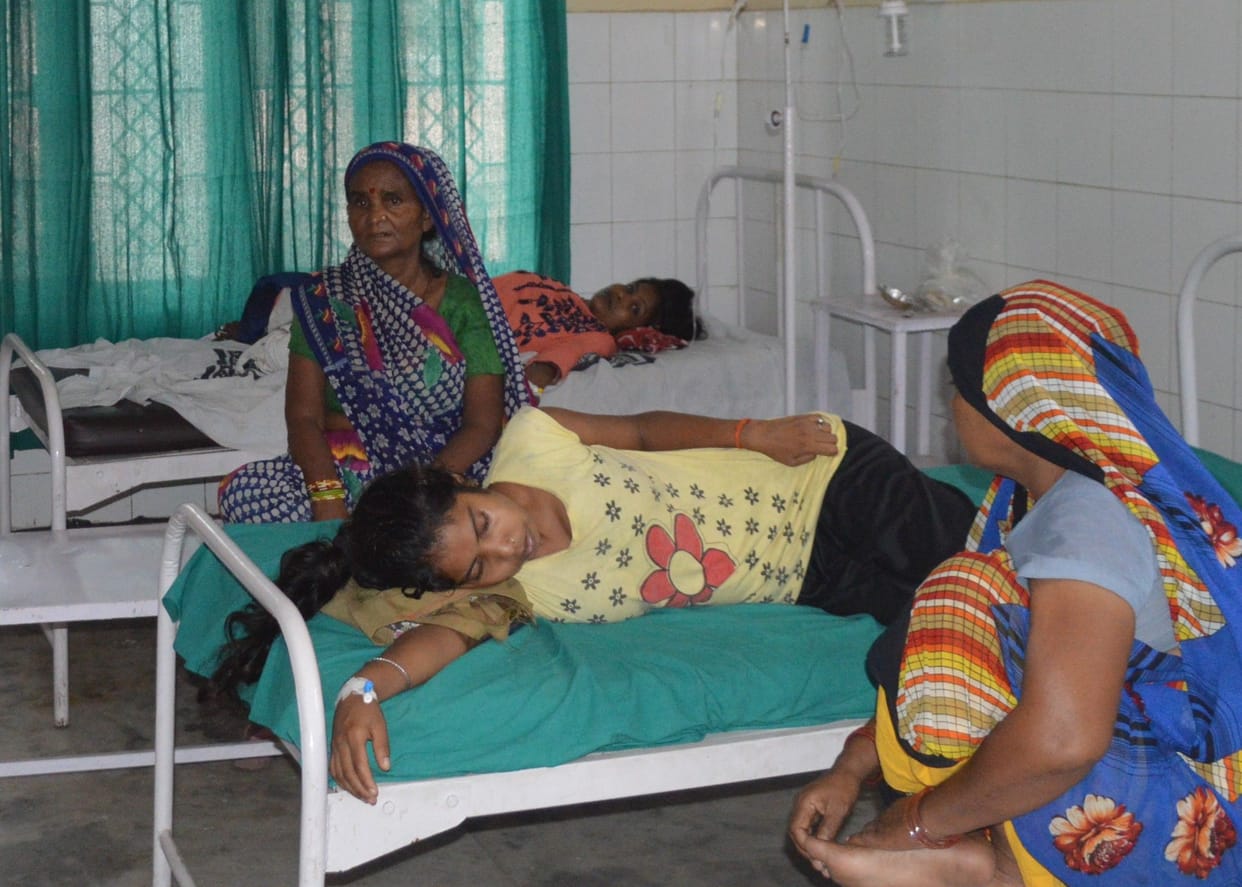 Hathras: Outbreak of fever continues, so far more than half a dozen people have died
