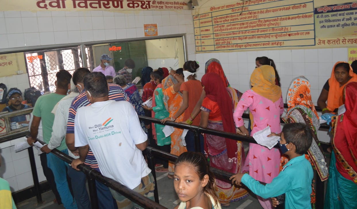 Hathras: Fever continues, teenager dies