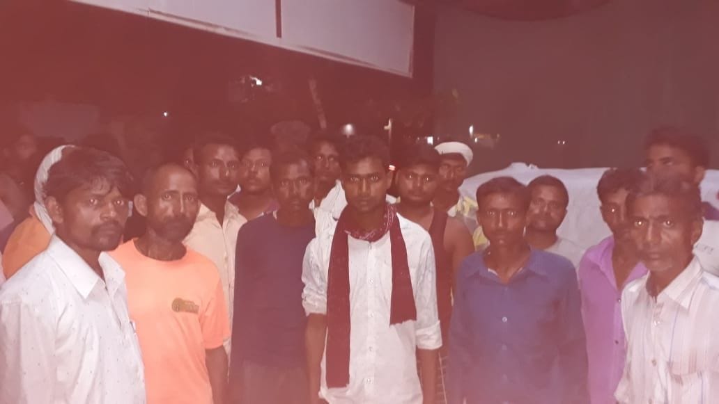Hathras: Uproar over death of woman and newborn during delivery