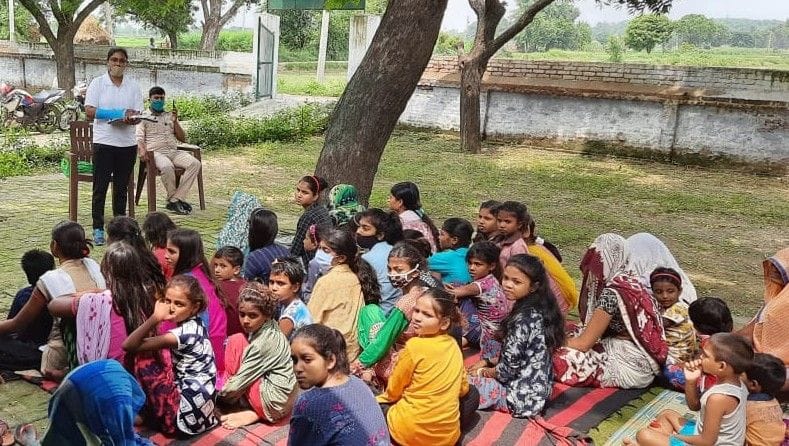 Hathras: Girls made aware under Mission Shakti Phase-3